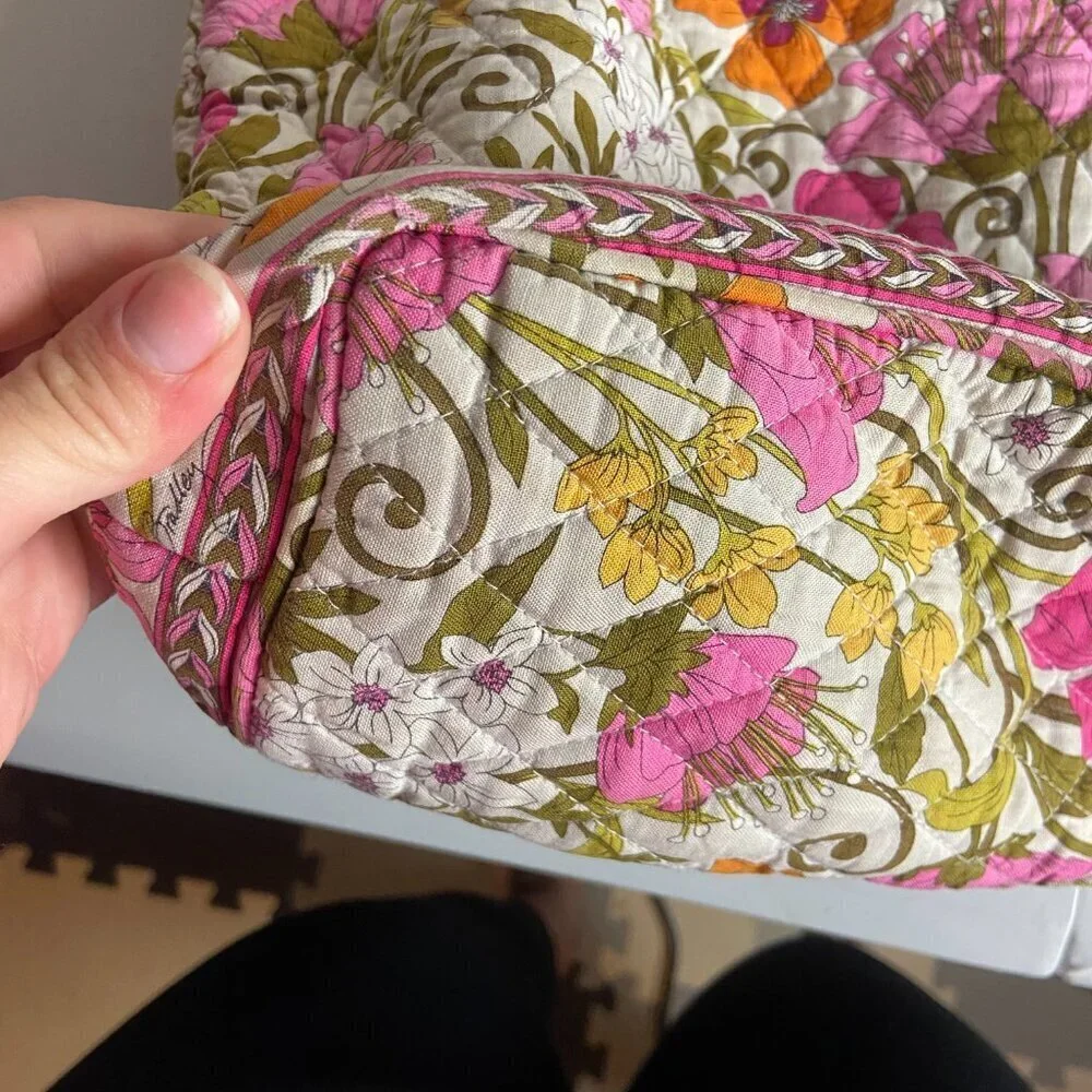 Vera Bradley Watercolor Floral Cinch Toe Snap Purse Laura Shoulder Bag Quilted
